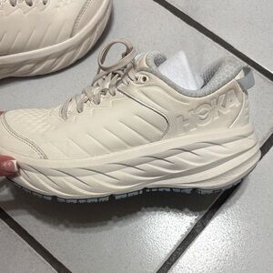 HOKA W Bondi SR size 6 cream/beige color- Non-Slip